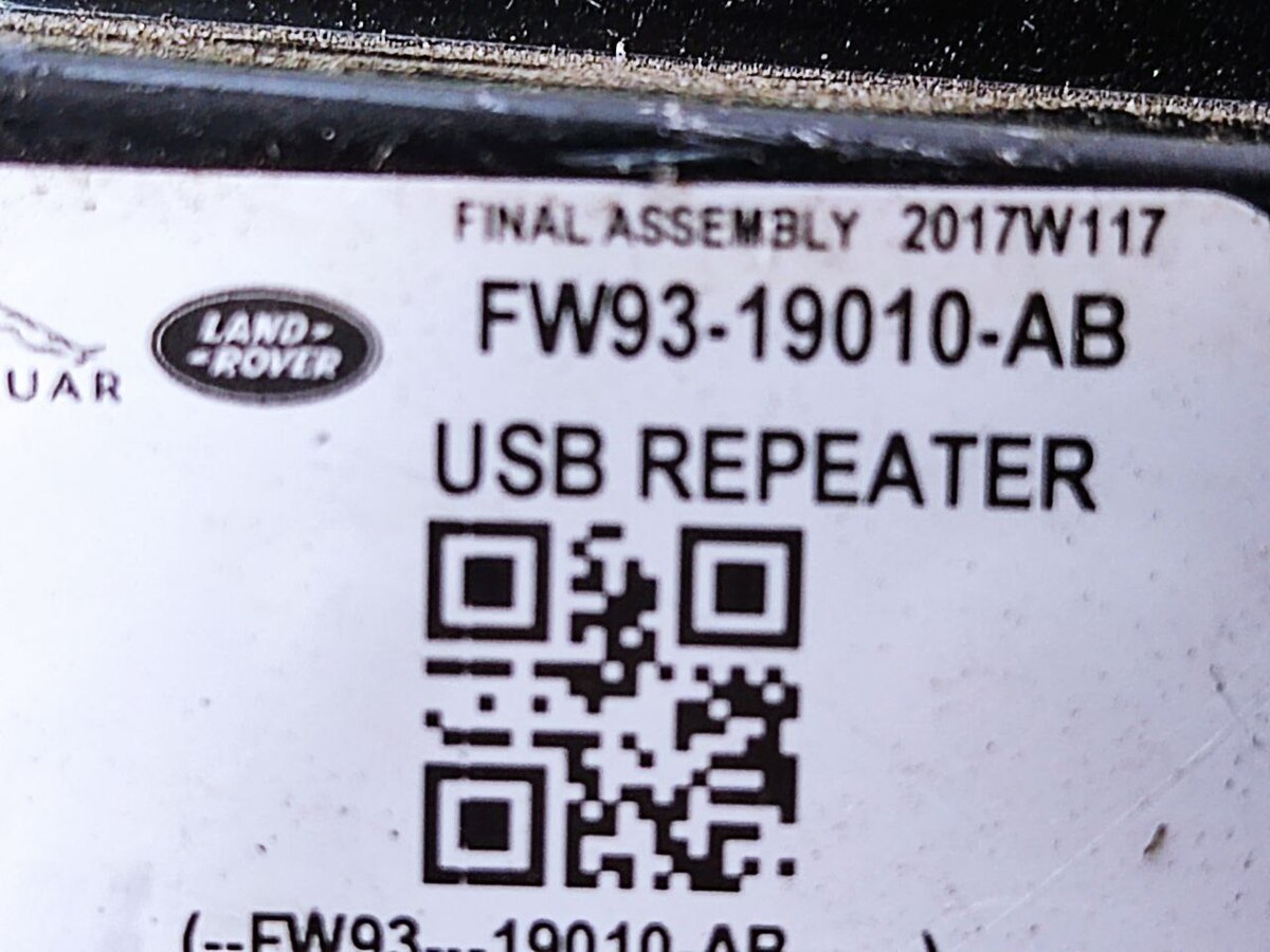 LR091229 USB control module RANGE ROVER VELAR (L560) Used